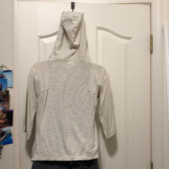 🌺 Cream Cardigan - Picture 4 of 7